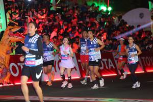 BIB: 47468, 41924, 44948, 09927, 67627, 4040
                            <button type="button" onclick="openModal(23182356)" class="btn btn-primary btn-sm float-right btn-popup" data-toggle="modal" data-target=".modal-high-quality">
                        <i class="fas fa-shopping-cart"></i> Add to Cart
                    </button>
                                            <button type="button" onclick="isThisMe(23182356, true)" class="btn btn-success btn-sm float-right btn-popup btn-isme hidden" data-toggle="tooltip" data-placement="bottom" title="นี่คือรูปของคุณใช่ไหม คลิกที่นี่เพื่อเอาเข้าอัลบั้ม">
                        <i class="fas fa-plus"></i> Add to album
                    </button>
                    <button type="button" onclick="isThisMe(23182356, false)" class="btn btn-warning btn-sm float-right btn-popup btn-isnotme hidden">
                        <i class="fas fa-ban"></i> Remove from album
                    </button>